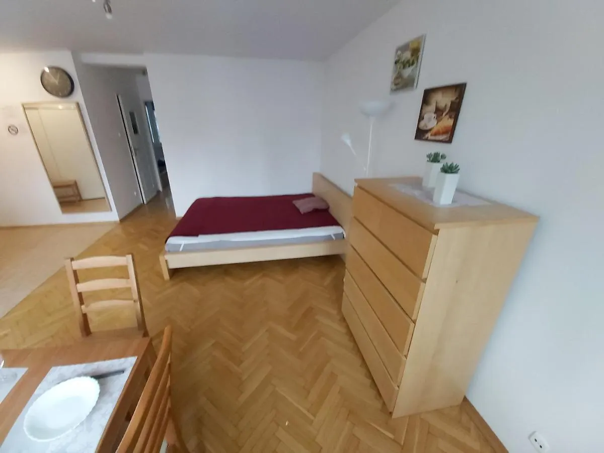 Apartment Apartamenty Varsovie Cityview Chmielna 98 Poland